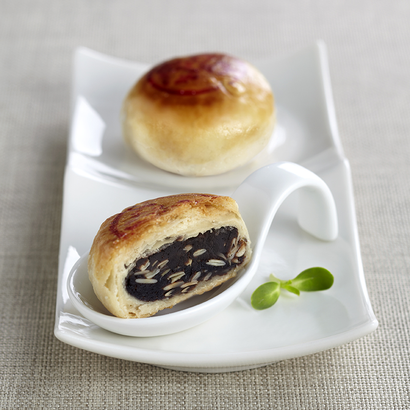 Melon Seed Red Bean Tau Sar Piah (8 pcs) <br/> 瓜子豆沙 (8 粒装)